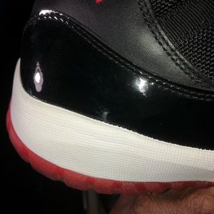 Air Jordan bred 11’s 2012